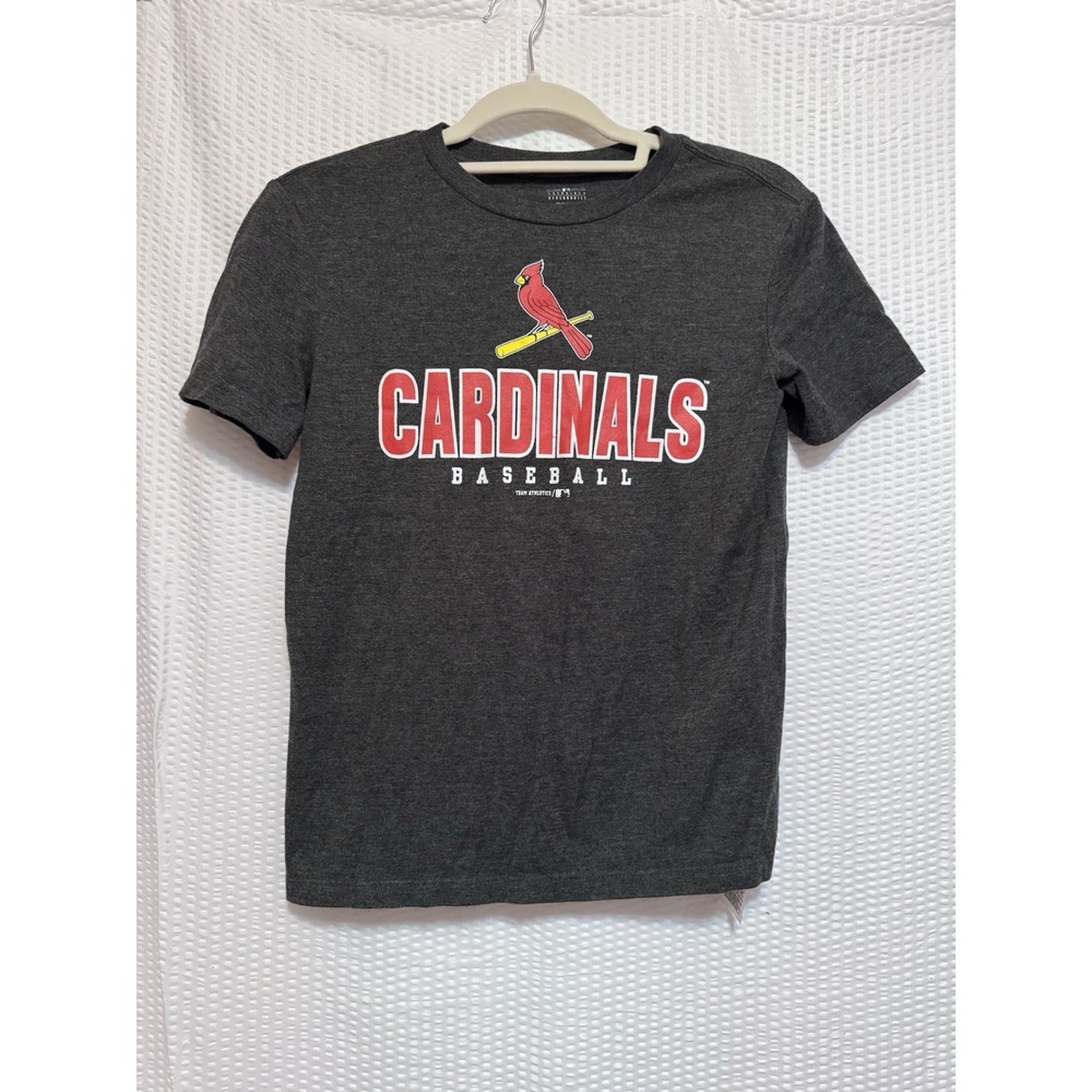 Vintage 2018 Cardinals Baseball Team Athletics‎ T-Shirt Size Youth L (10-12)